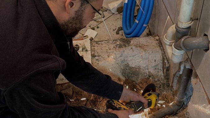 Technicien Weber & Fils - intervention plomberie Luxembourg